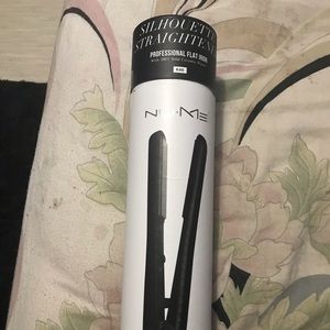 Silhouette Hair Straightener